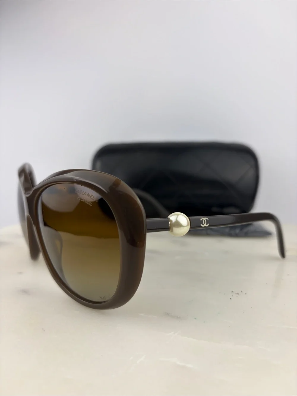 Vintage ~ Authentic CHANEL CC Pearl Polarized Sunglasses 5302-H-A ~ in Brown